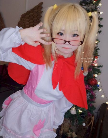 美丽的姑娘播放视频